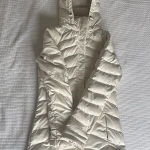 The North Face Women's Off-White Puffer Jacket